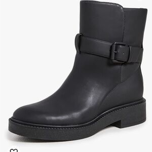 Vince Kaelyn water resistant Moto Boot. Size 9M.